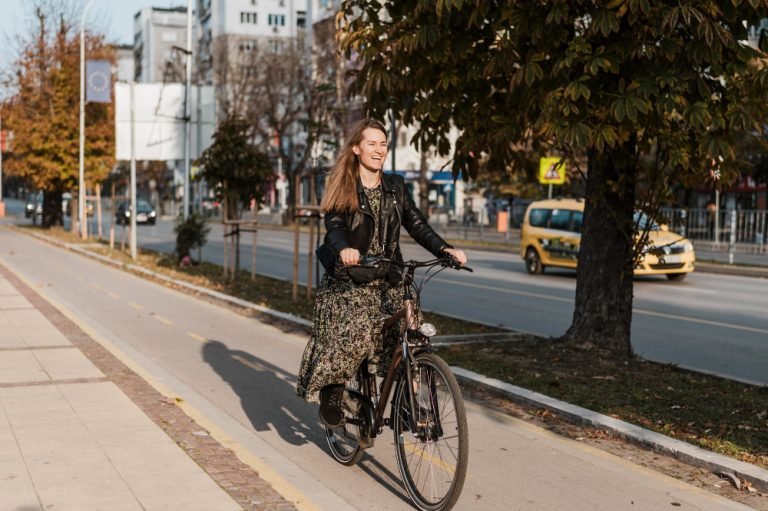 Canadian Provinces Expanding Cycling Infrastructure for Safer Biking